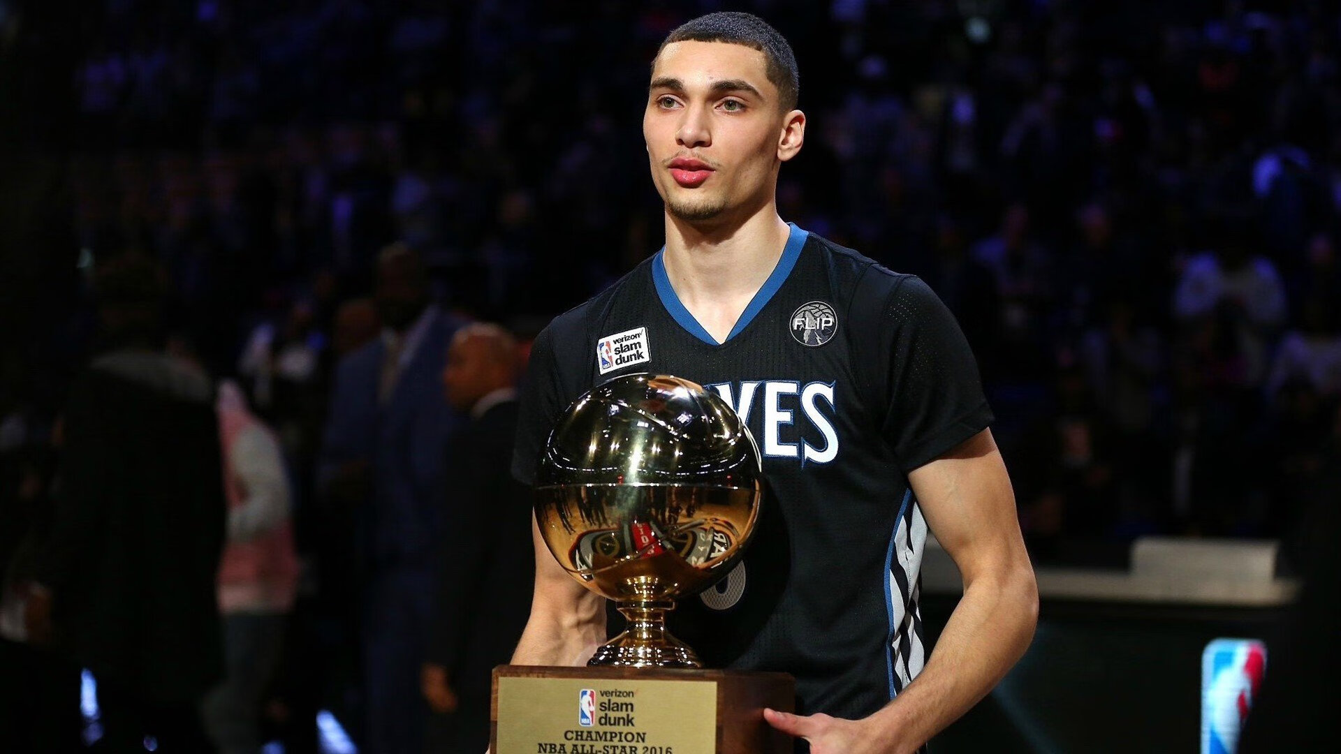 大坂直美意外战胜加拿大队，领先优势明显引爆全场！全场沸腾不已