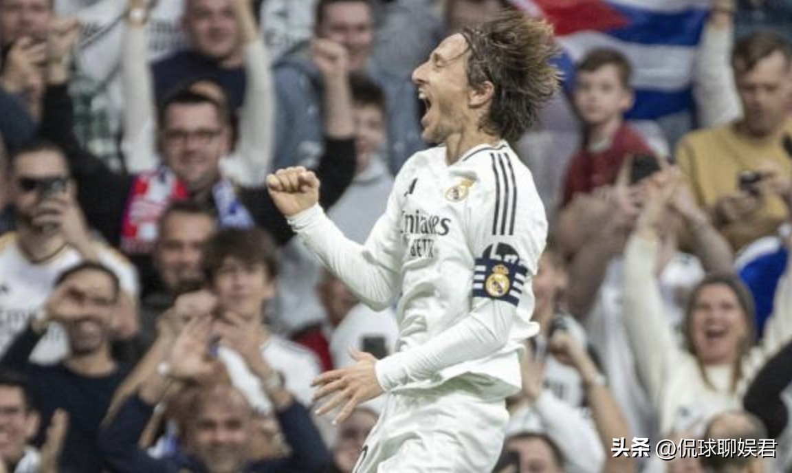 爱德华兹赛点兑现，尤文图斯淘汰皇家马德里晋级四强，主帅激动落泪(尤文图斯历届名将)