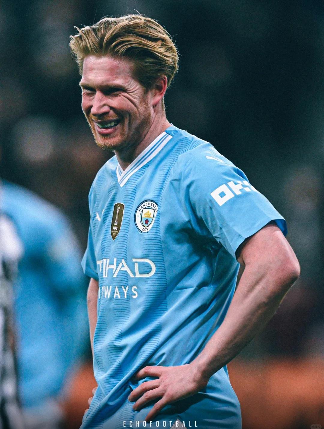 德布劳内手感滚烫，带领莱比锡小胜曼联，赛后一句话霸气侧漏(德布劳内为什么被寄养)