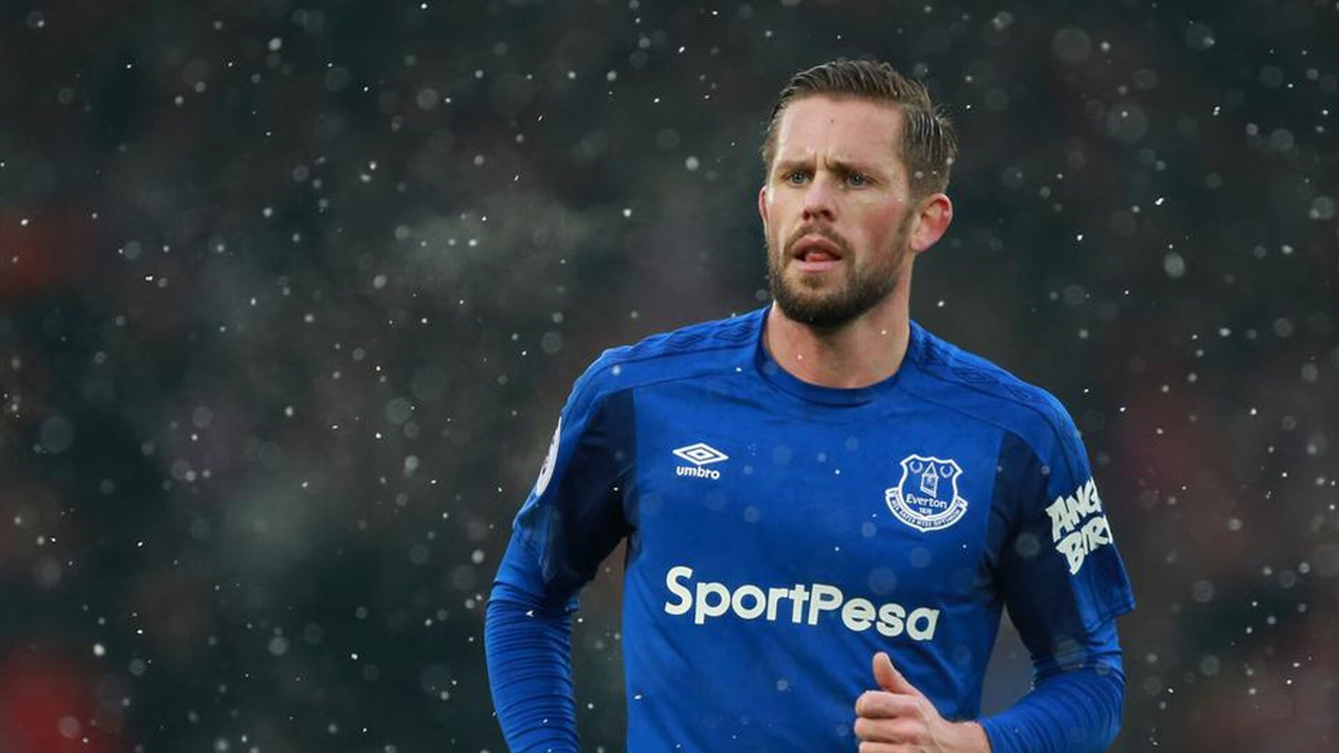 世俱杯次回合对决在即！金州勇士演练定位球，莱比锡密集防守应对(勇士为什么叫金州勇士)